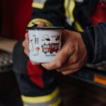 Emaille tasse Feuerwehr kamerad auto bayerisch Geschenk kamerad Geburtstag bayrisch bairisch lustig Dialekt woidkind feuerfest Kinder spülmaschine