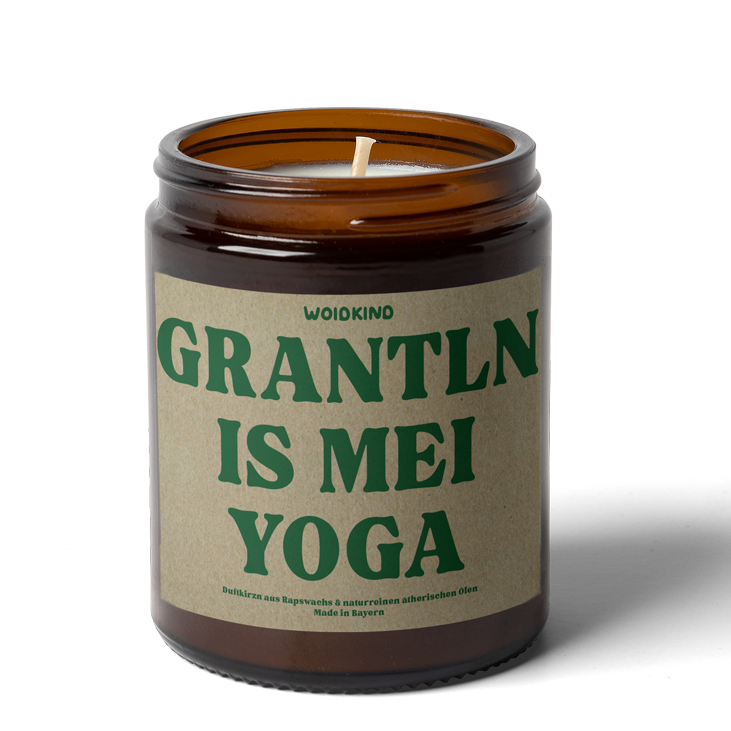 Spruch Kerze Duftkerze Kirzn bayerisch bayrisch bairisch lustig Geschenk grantln is mei Yoga Dialekt Woidkind